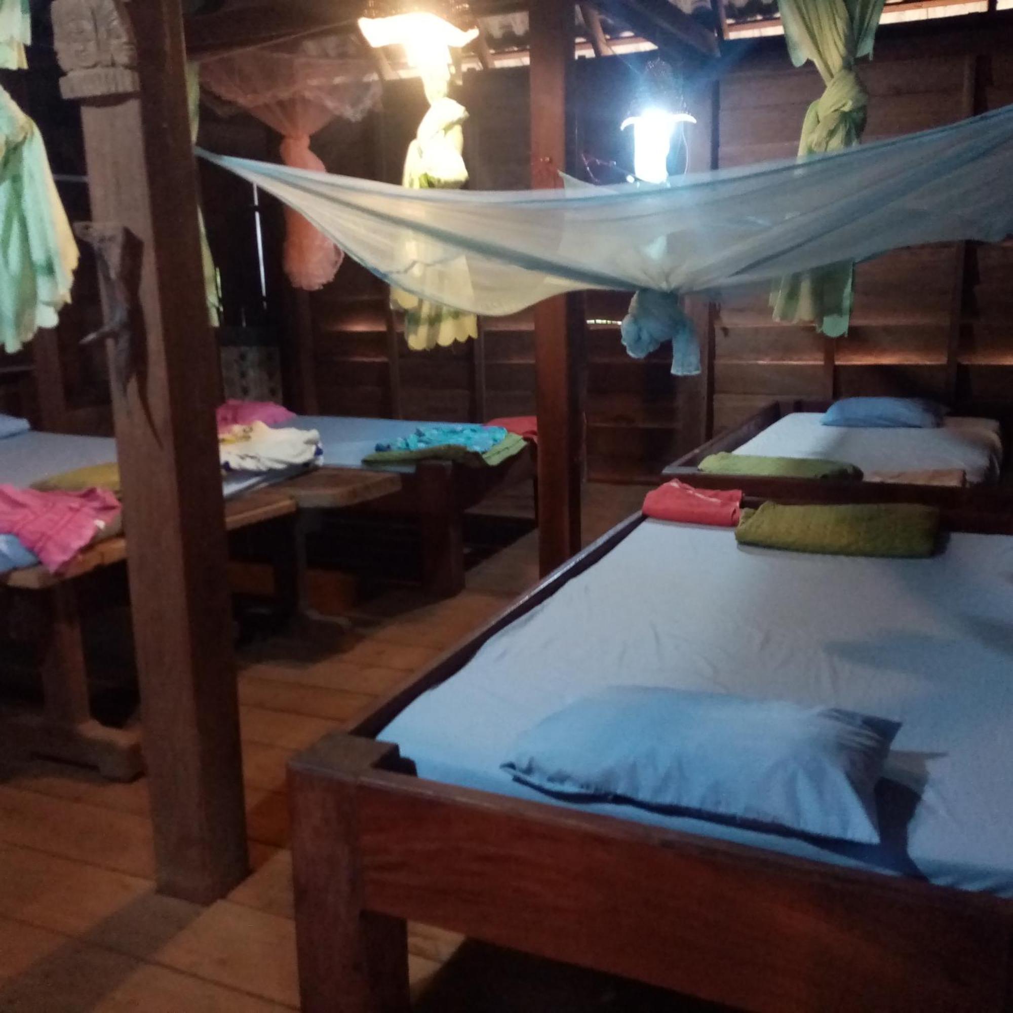 Nature House Eco-Lodge& Trekking Banlung Habitación foto