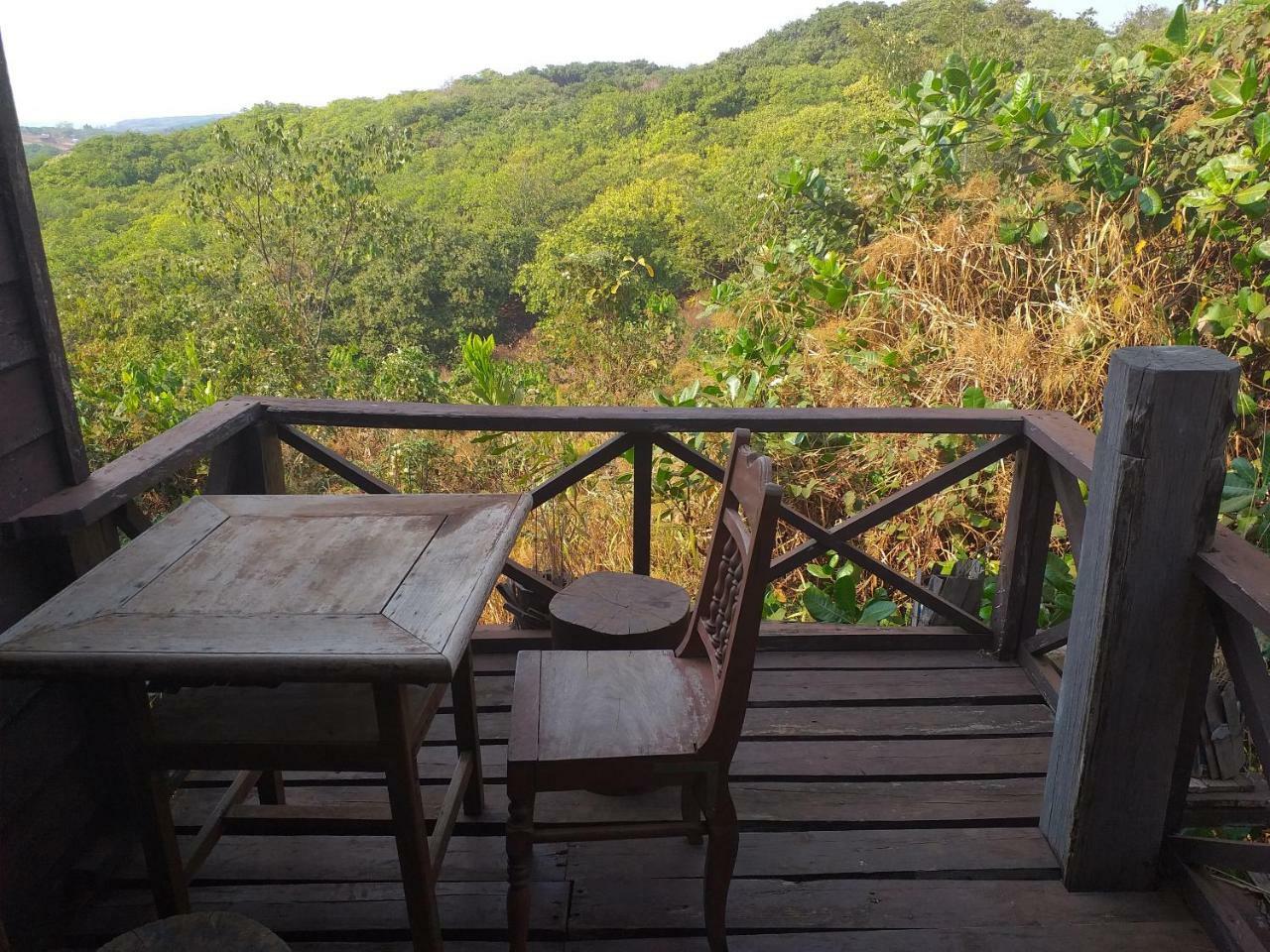 Nature House Eco-Lodge& Trekking Banlung Exterior foto